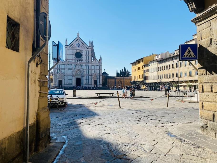 Amazing Apartment In Piazza Santa Croce Firenze Экстерьер фото